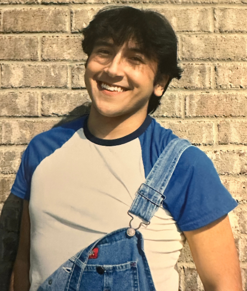 Max Giordano as Travis Jackson